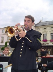 2004 08 - koncert na náměstí v Karviné - Vlastimil Blažek