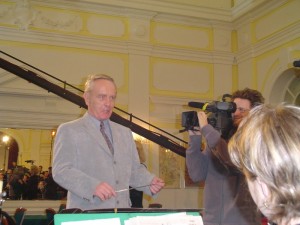 2004 11 - natáčení pořadu A tuhle znáte - dirigent Karel Bělohoubek