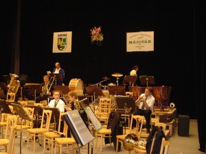 2005 05 - výchovný koncert pro školy - MěDK Karviná